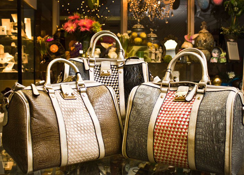 Displayed purses at Memorial Gift Shop Displayed purses at Memorial Gift Shop